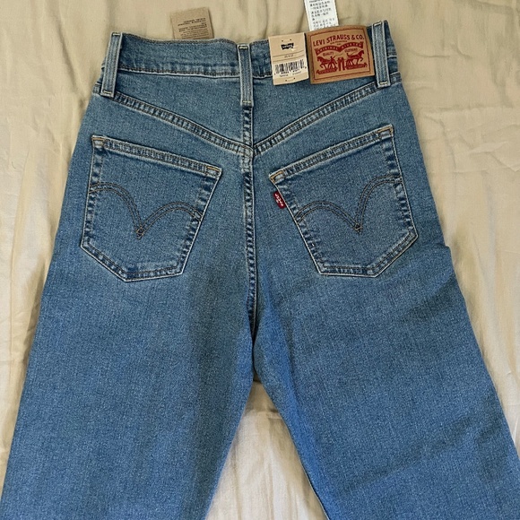 Levi’s- Women’s Ribcage Straight Ankle Stretch Jeans 25 x 27 - Picture 7 of 7